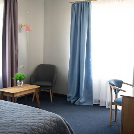 дбайлива ципа 3* Mizhhirya (Transcarpathia)