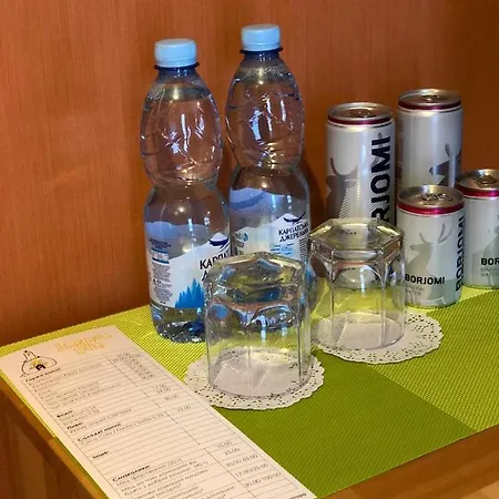 Couette-café дбайлива ципа Mizhhirya (Transcarpathia)