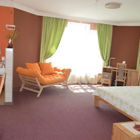 дбайлива ципа Couette-café Mizhhirya (Transcarpathia)