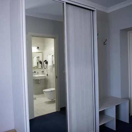 дбайлива ципа Couette-café