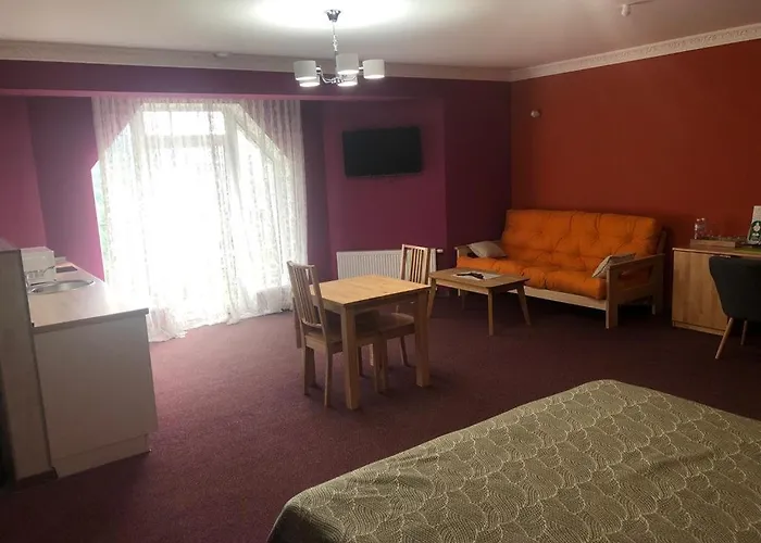 дбайлива ципа 3* Mizhhirya (Transcarpathia)